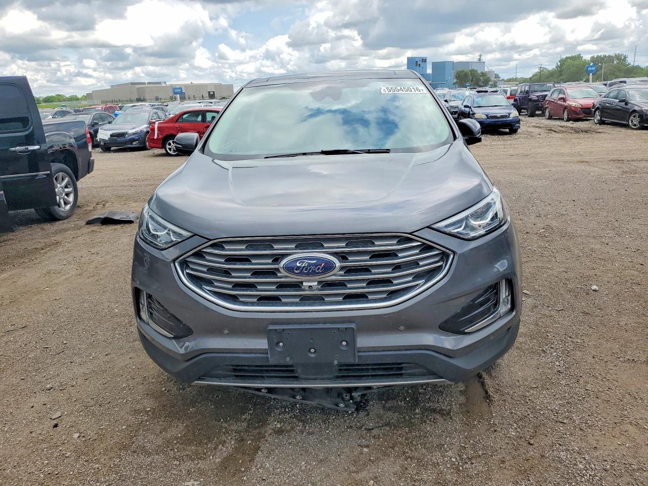 Ford Edge Titanium