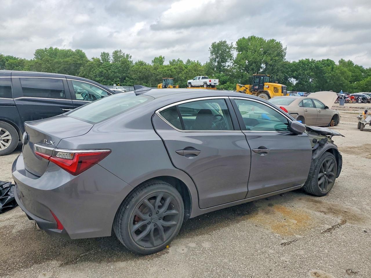 Acura ILX