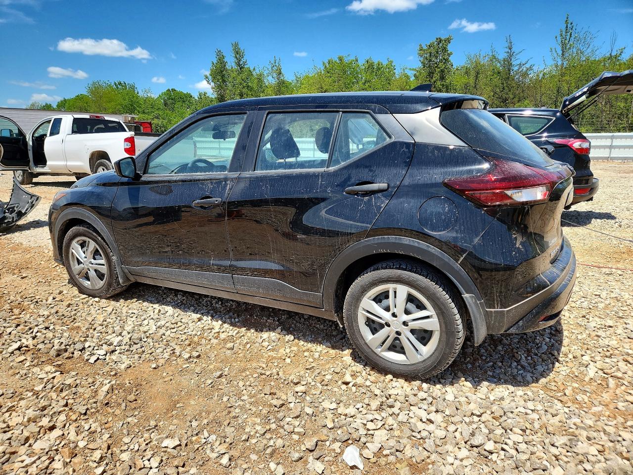 Nissan Kicks S