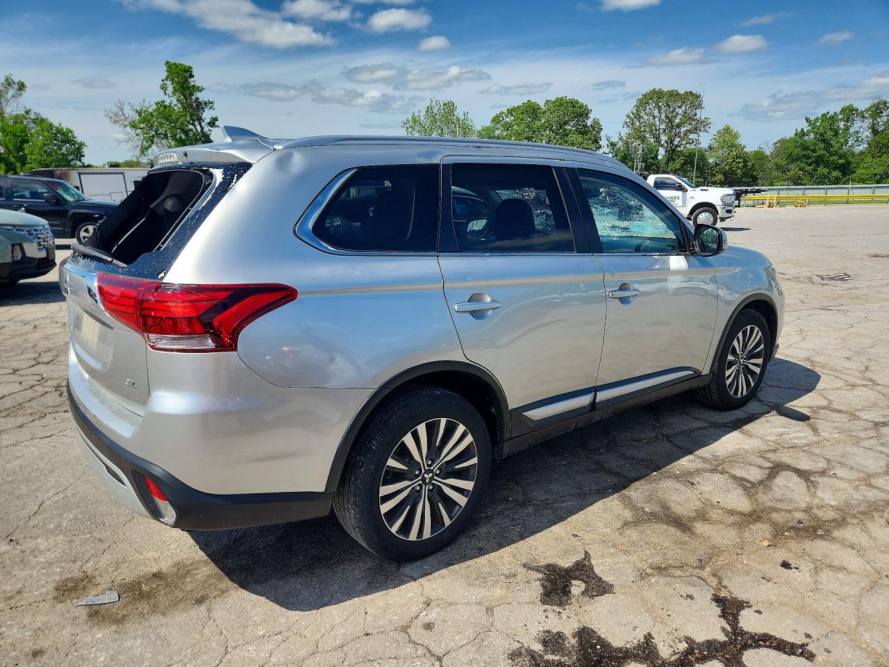 Mitsubishi Outlander Se