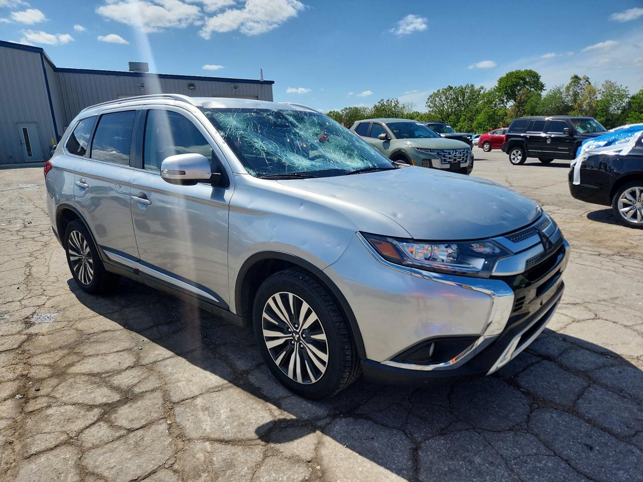 Mitsubishi Outlander Se