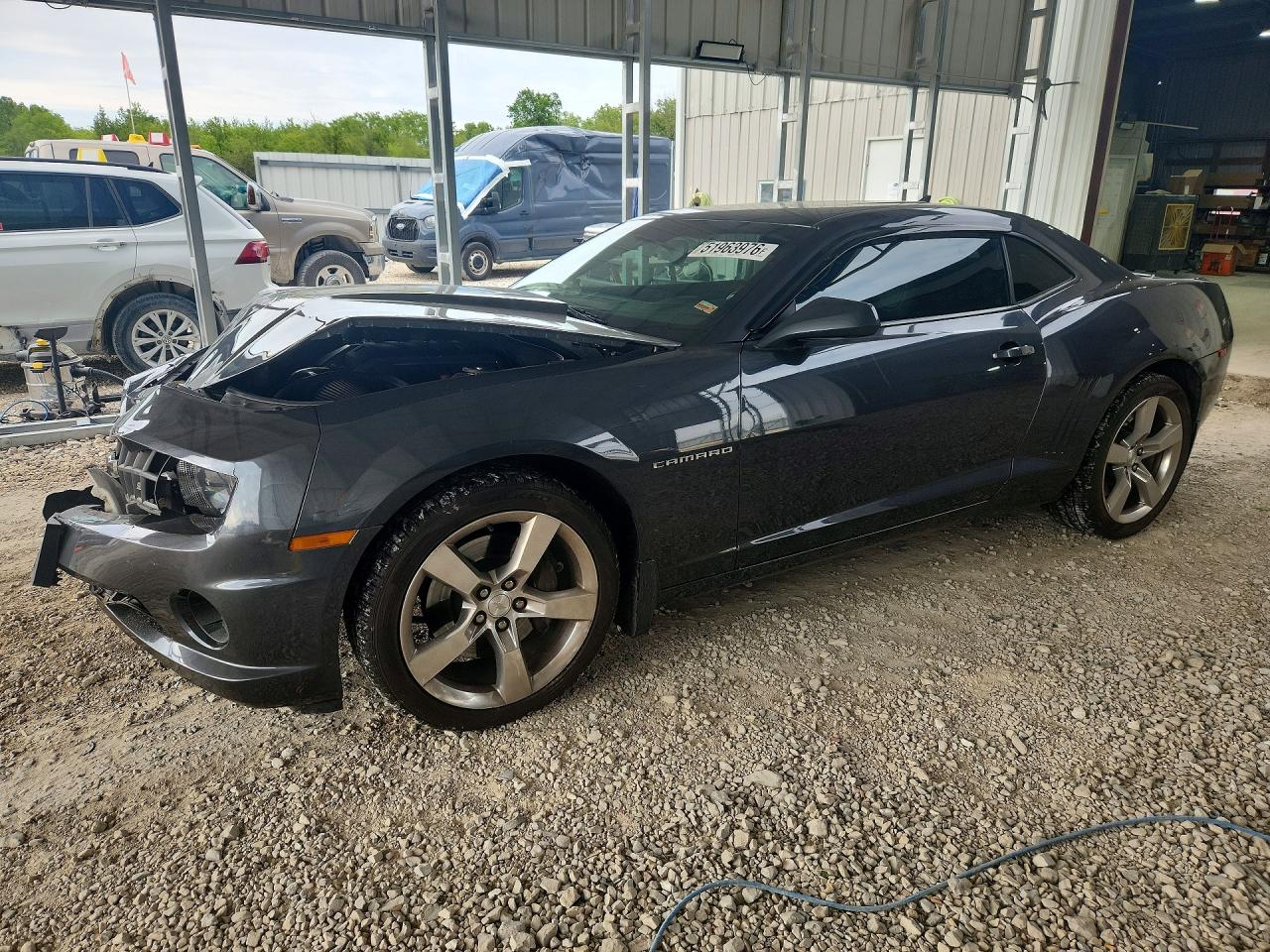 Salvage Chevrolet Camaro Image