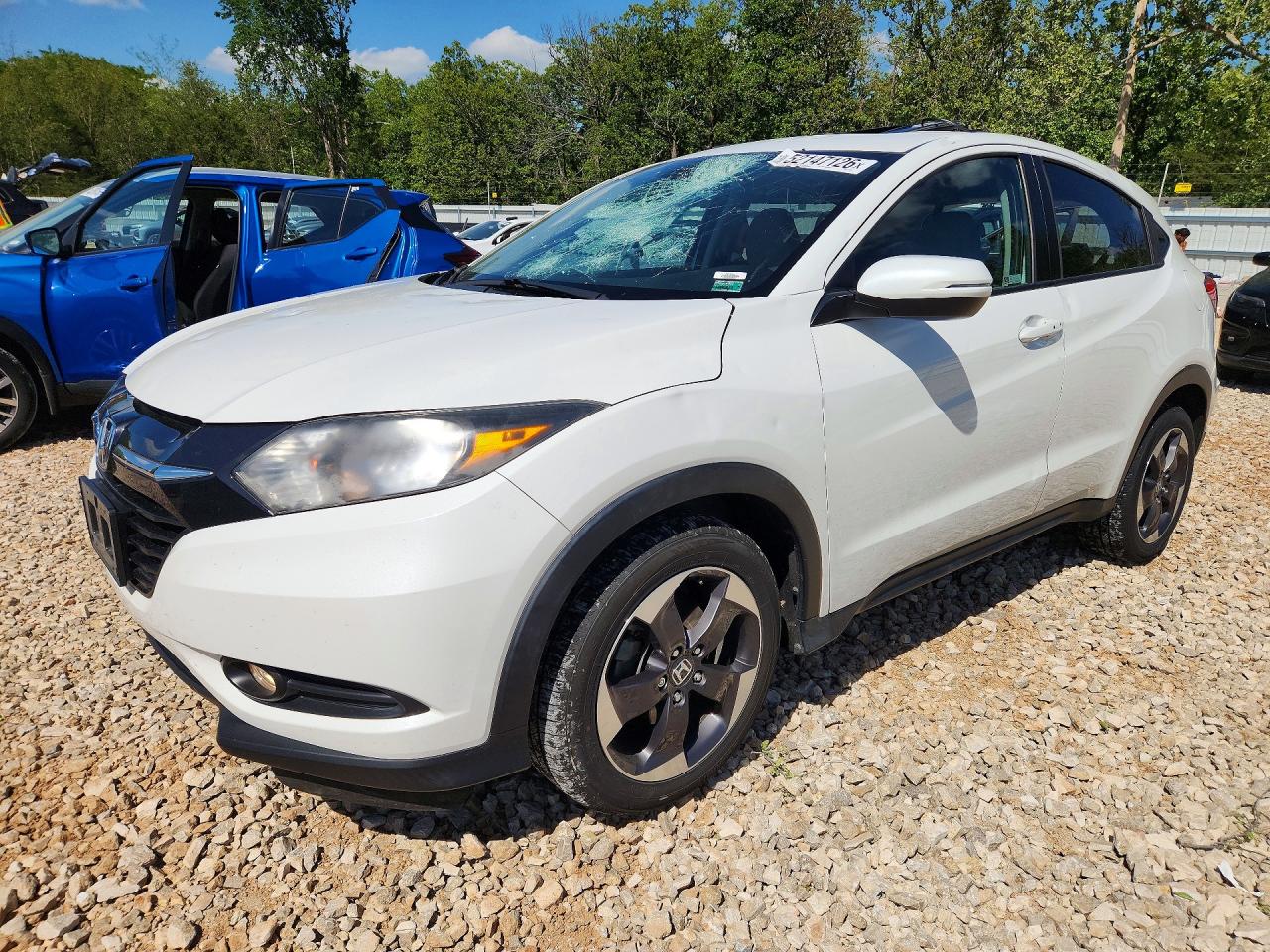 Salvage Honda HR-V Image