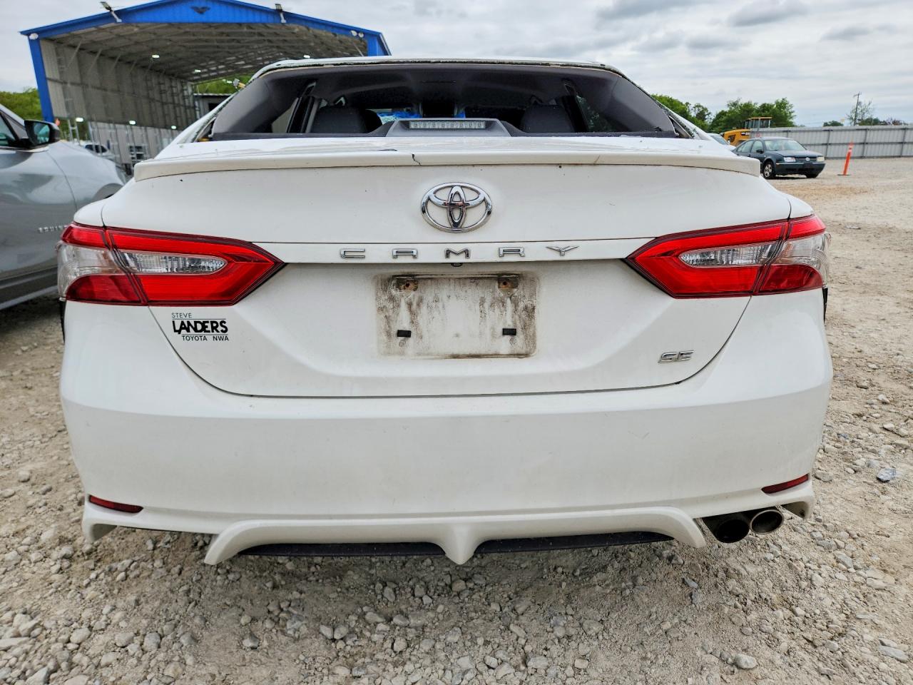 Toyota Camry Se
