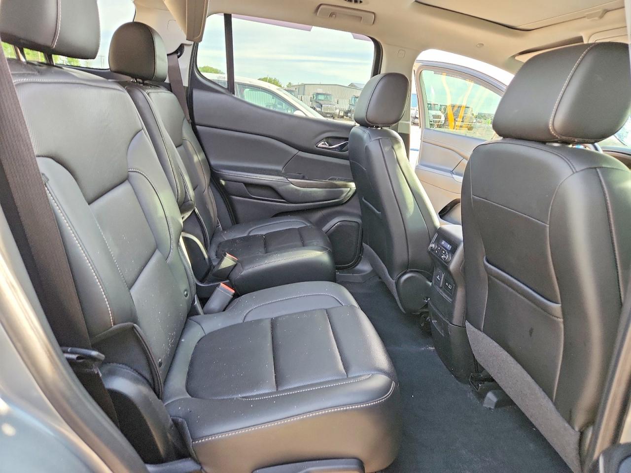GMC Acadia Slt