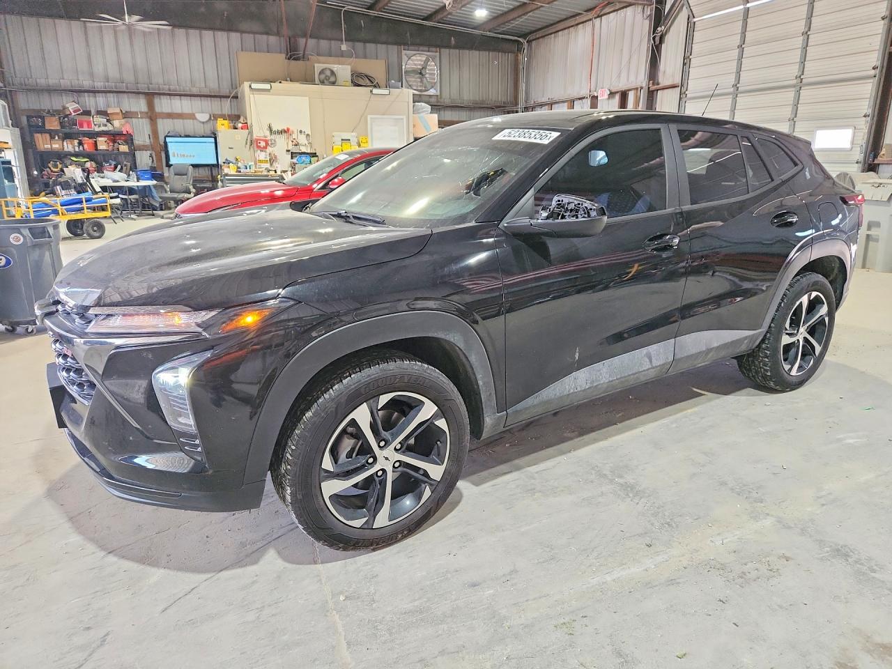 Salvage Chevrolet Trax Image