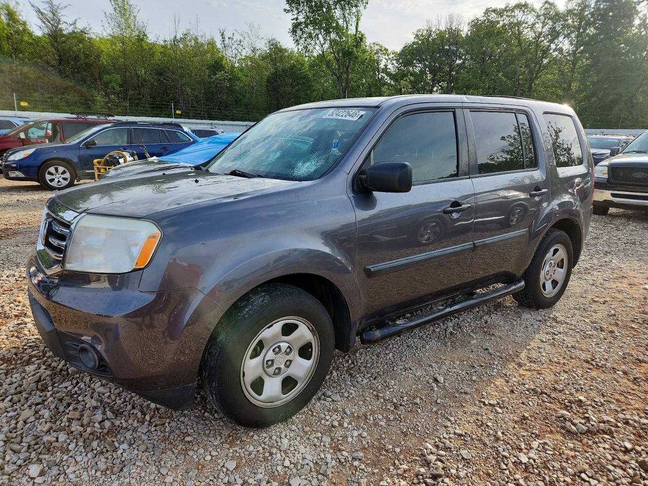 Salvage Honda Pilot Image