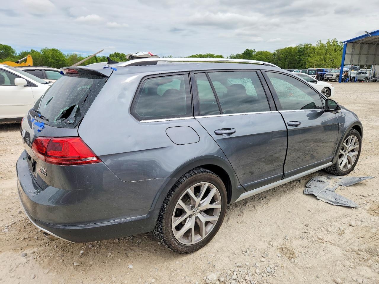 Volkswagen Golf S