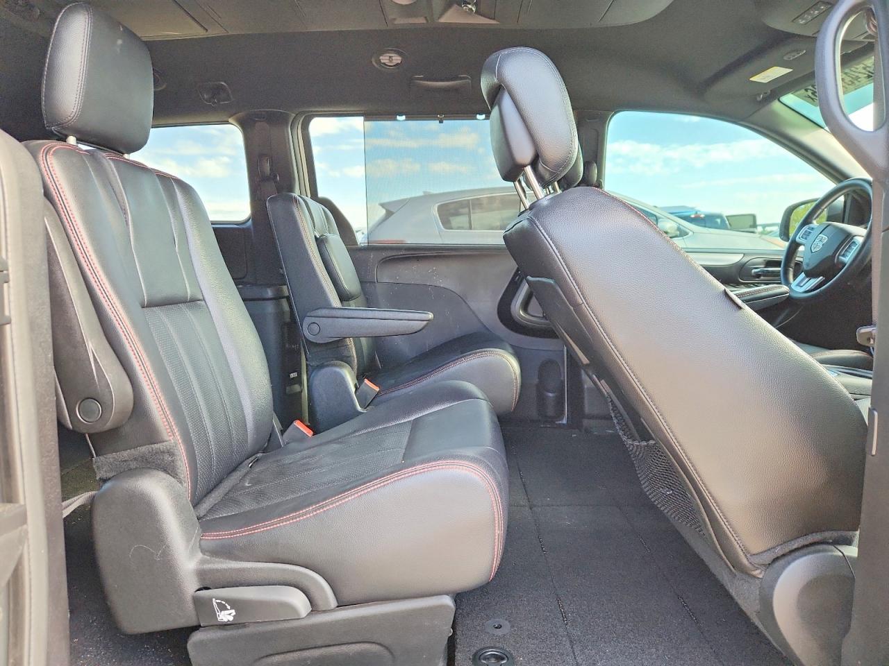 Dodge Caravan Gt