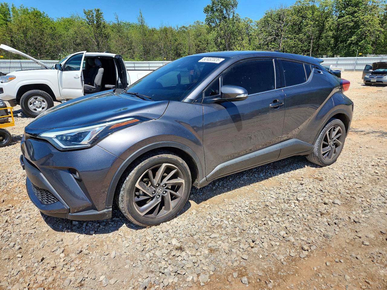 Salvage Toyota C-HR Image