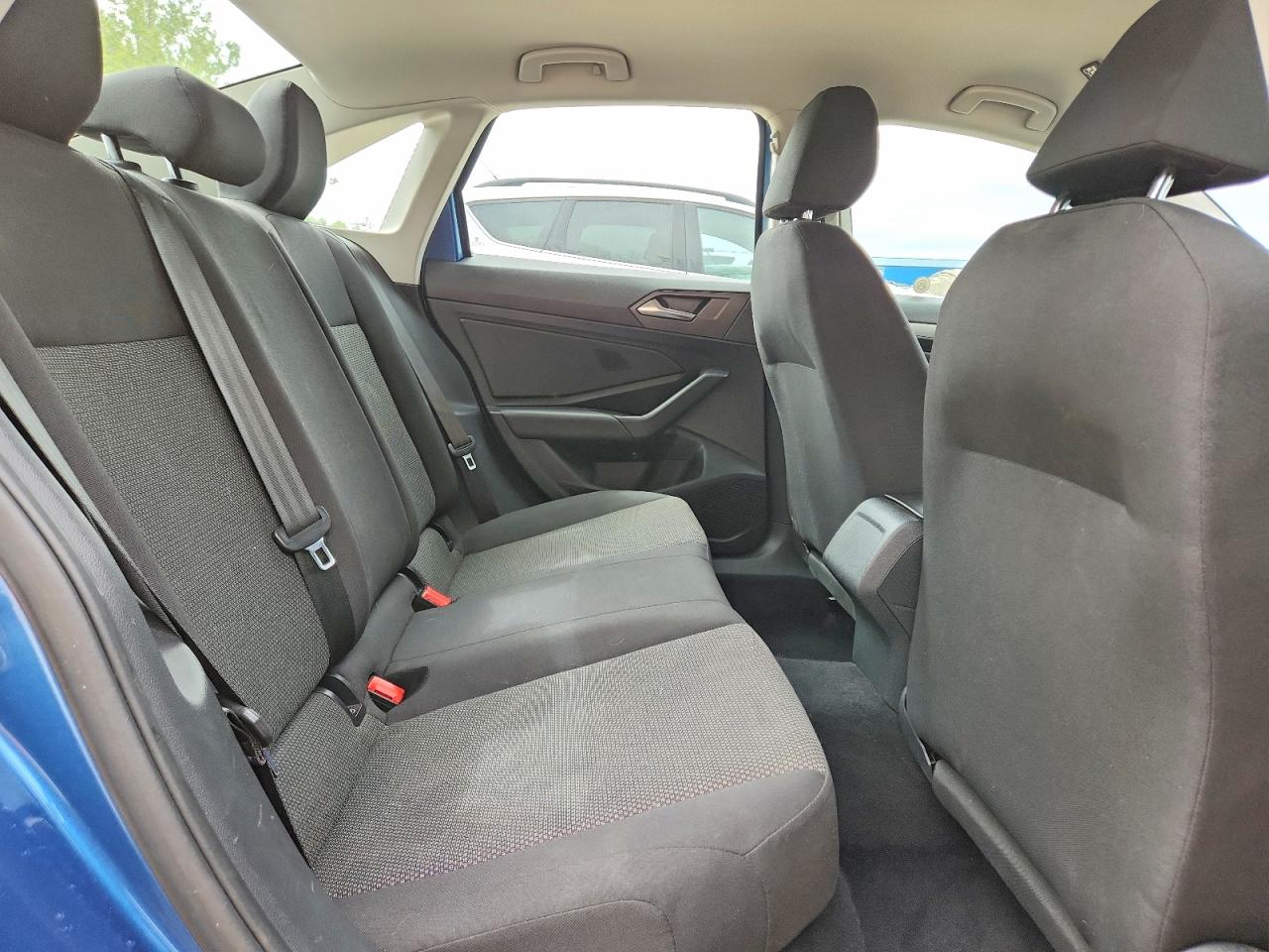 Volkswagen Jetta S