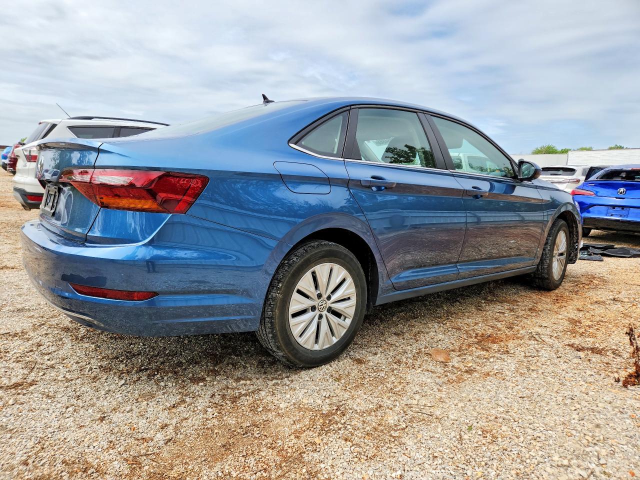 Volkswagen Jetta S