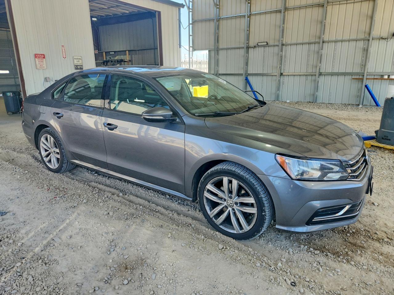 Volkswagen Passat Wolfsburg