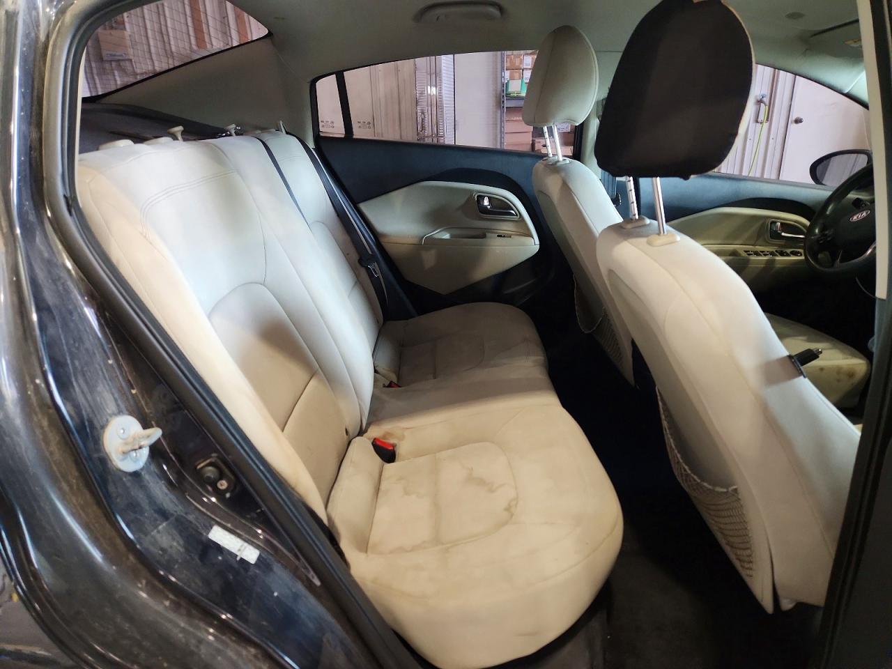 Kia Rio Ex