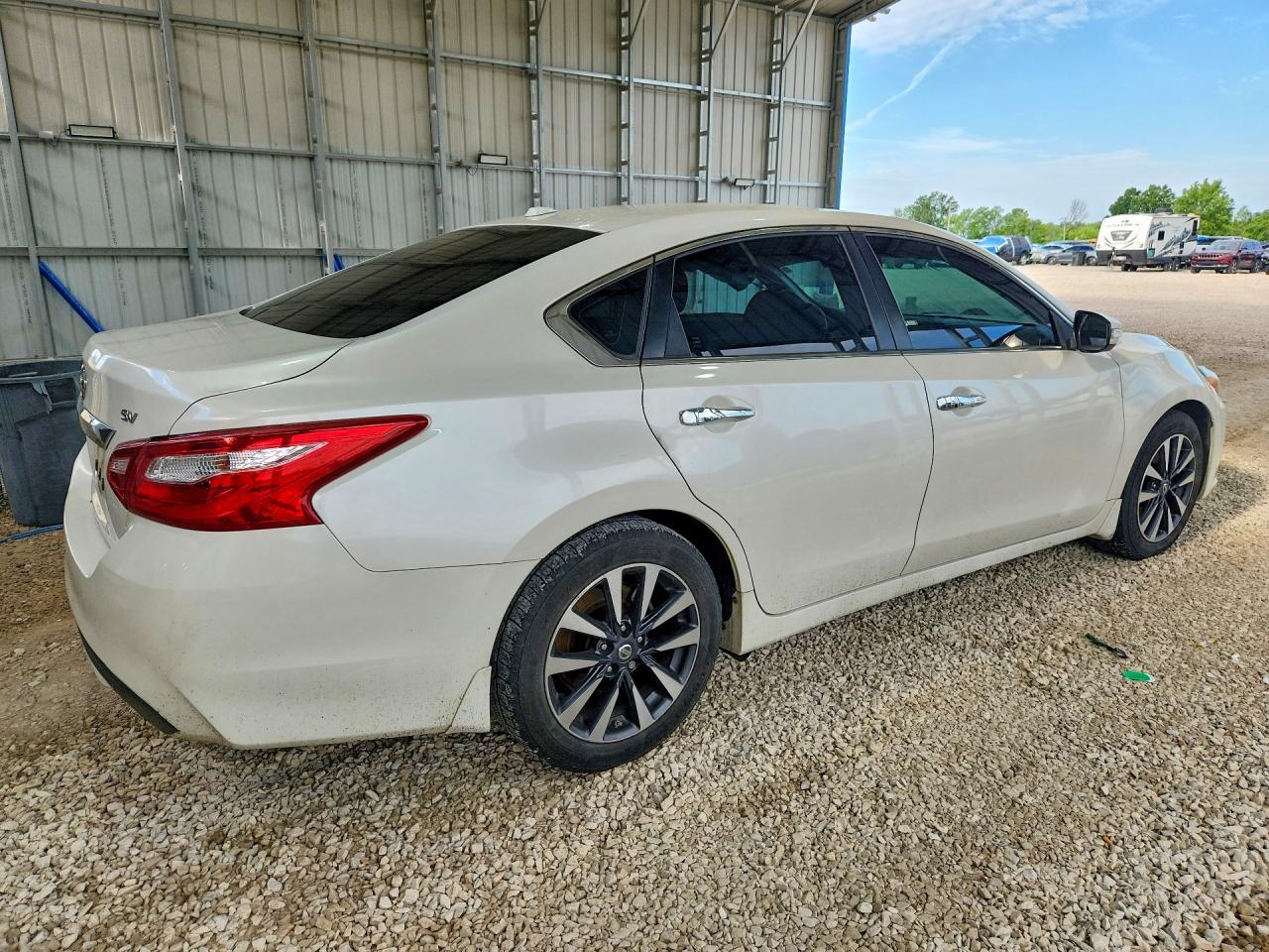 Nissan Altima 2.5 Sv