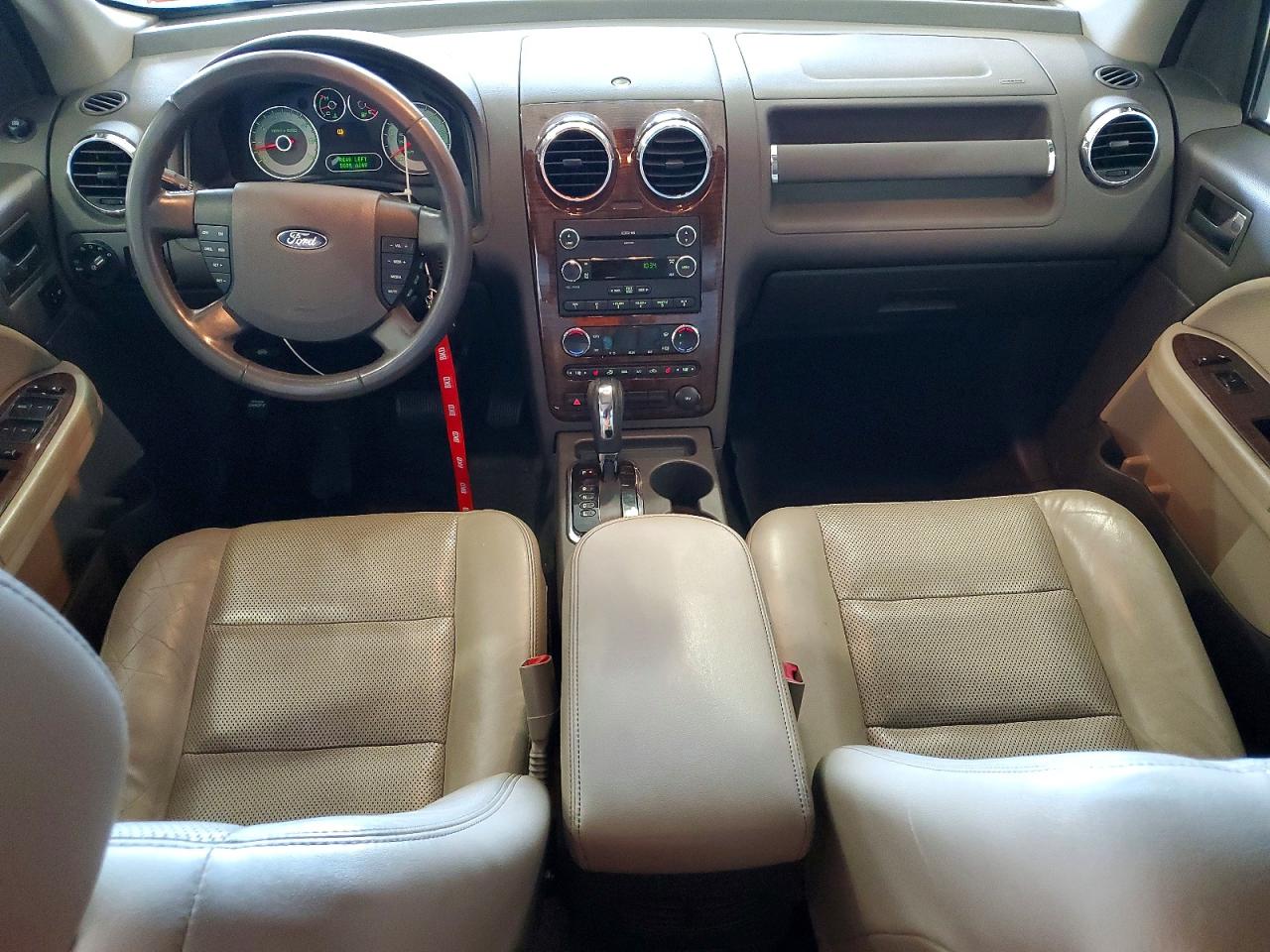 Ford Taurus Limited