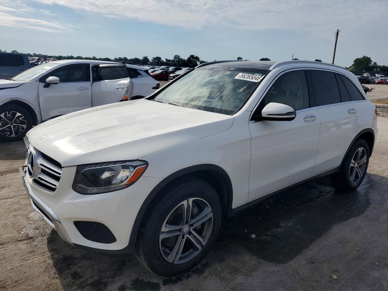 Salvage Mercedes-Benz GLC Image