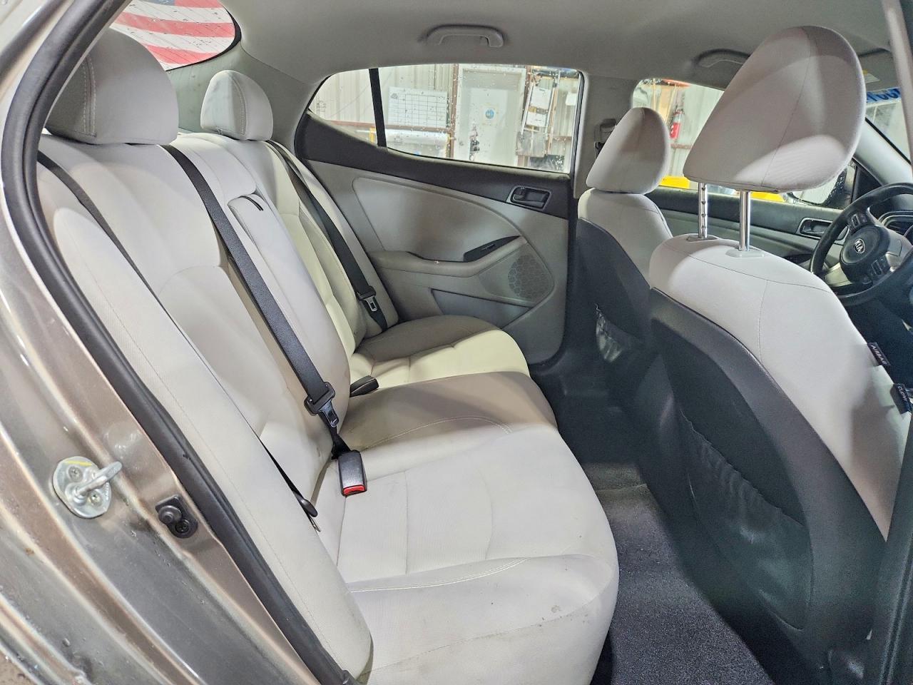 Kia Optima Lx