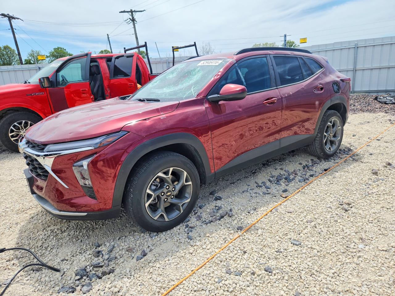 Salvage Chevrolet Trax Image