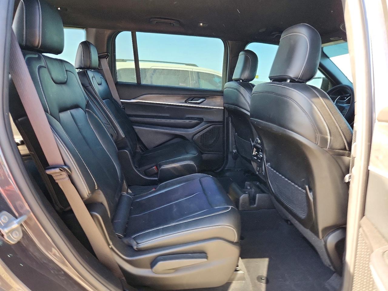 Jeep Cherokee L Limited