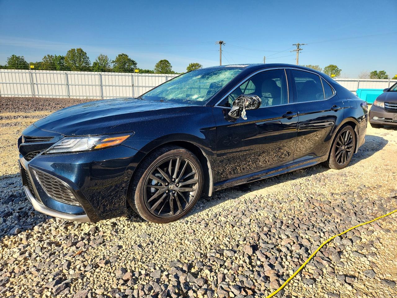 Salvage Toyota Camry Image