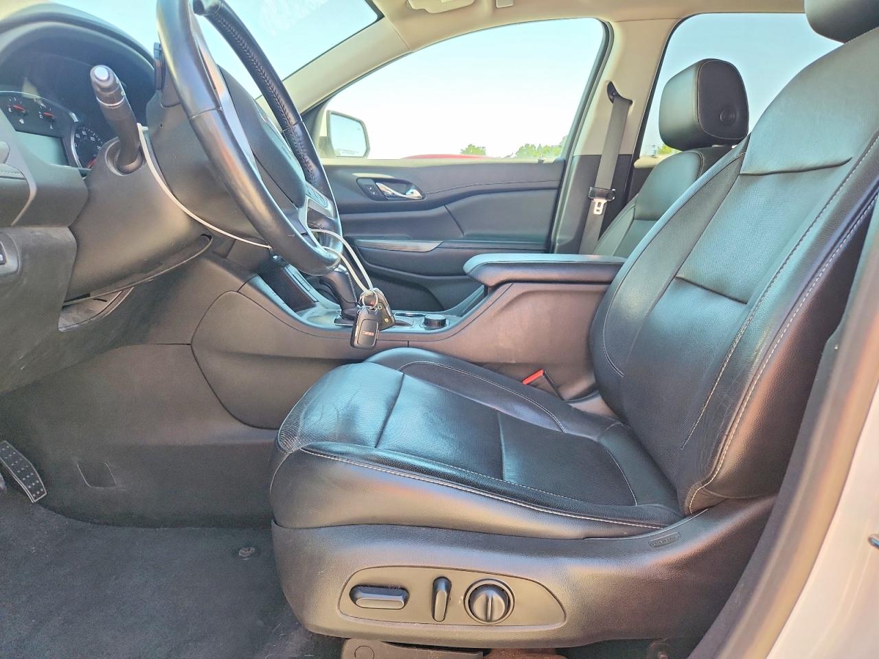 GMC Acadia Slt-1