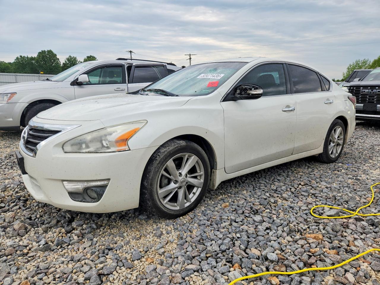 Salvage Nissan Altima Image