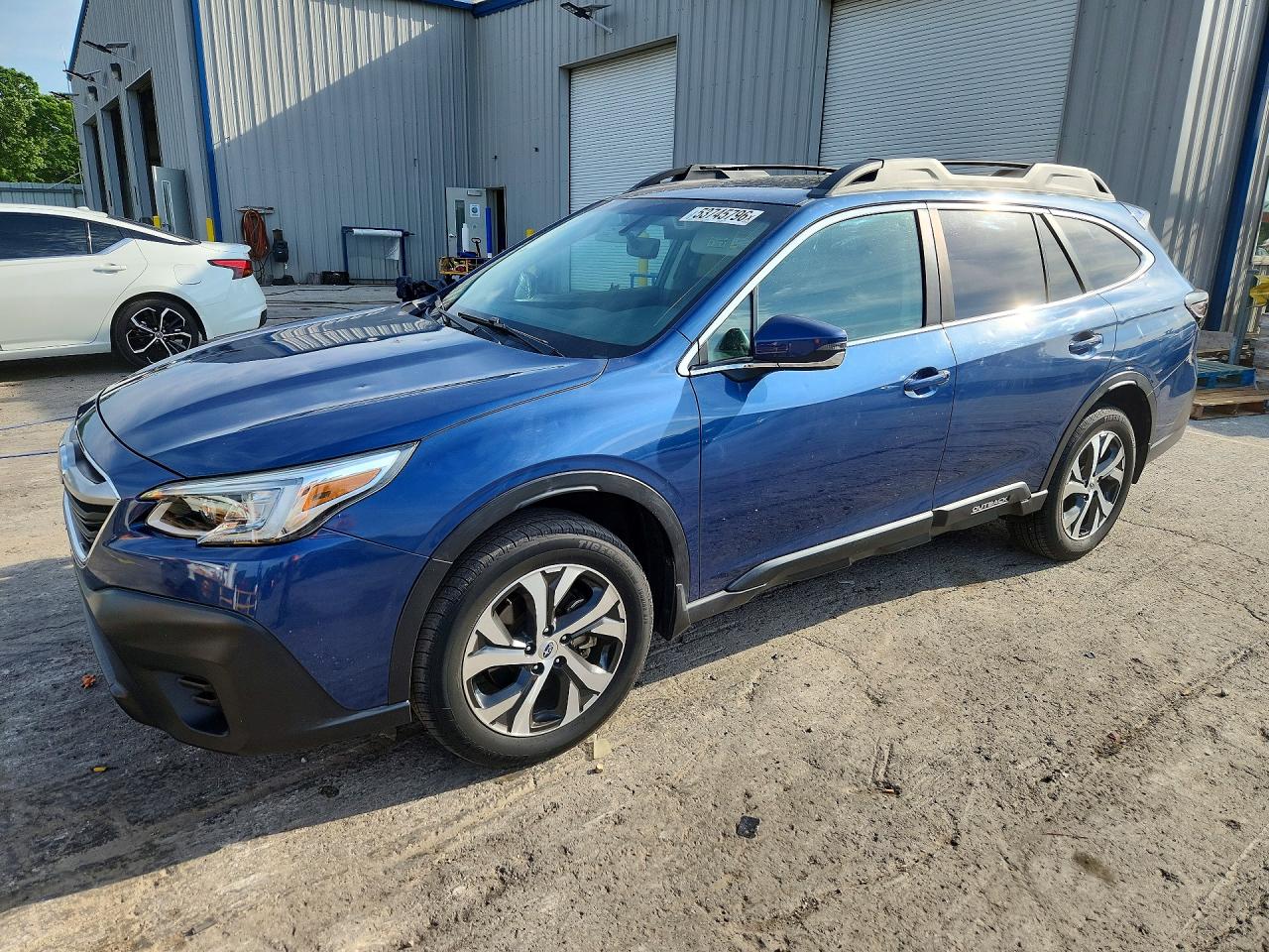Salvage Subaru Outback Image