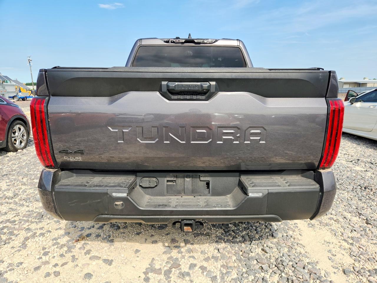 Toyota Tundra Sr5