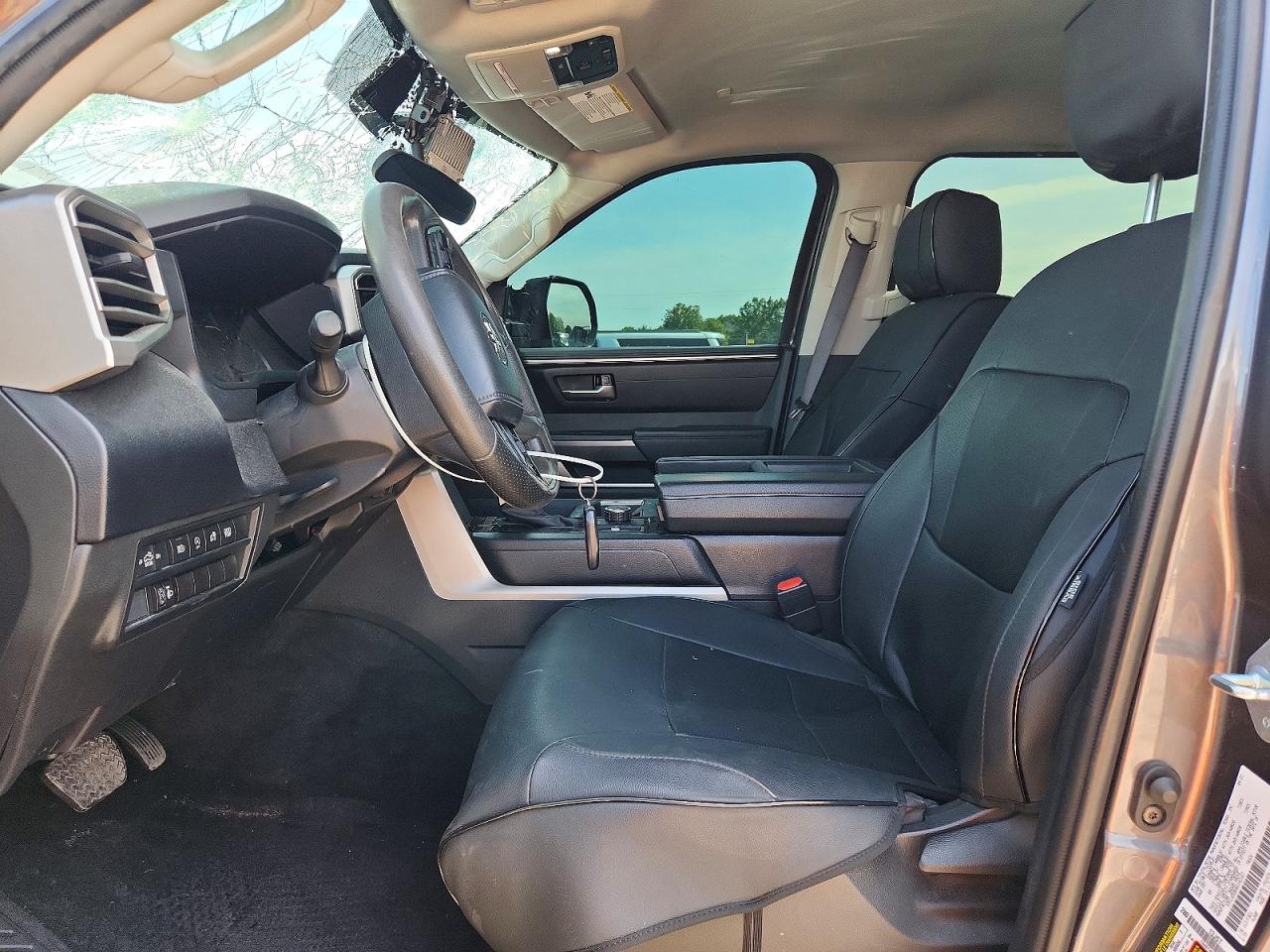 Toyota Tundra Sr5
