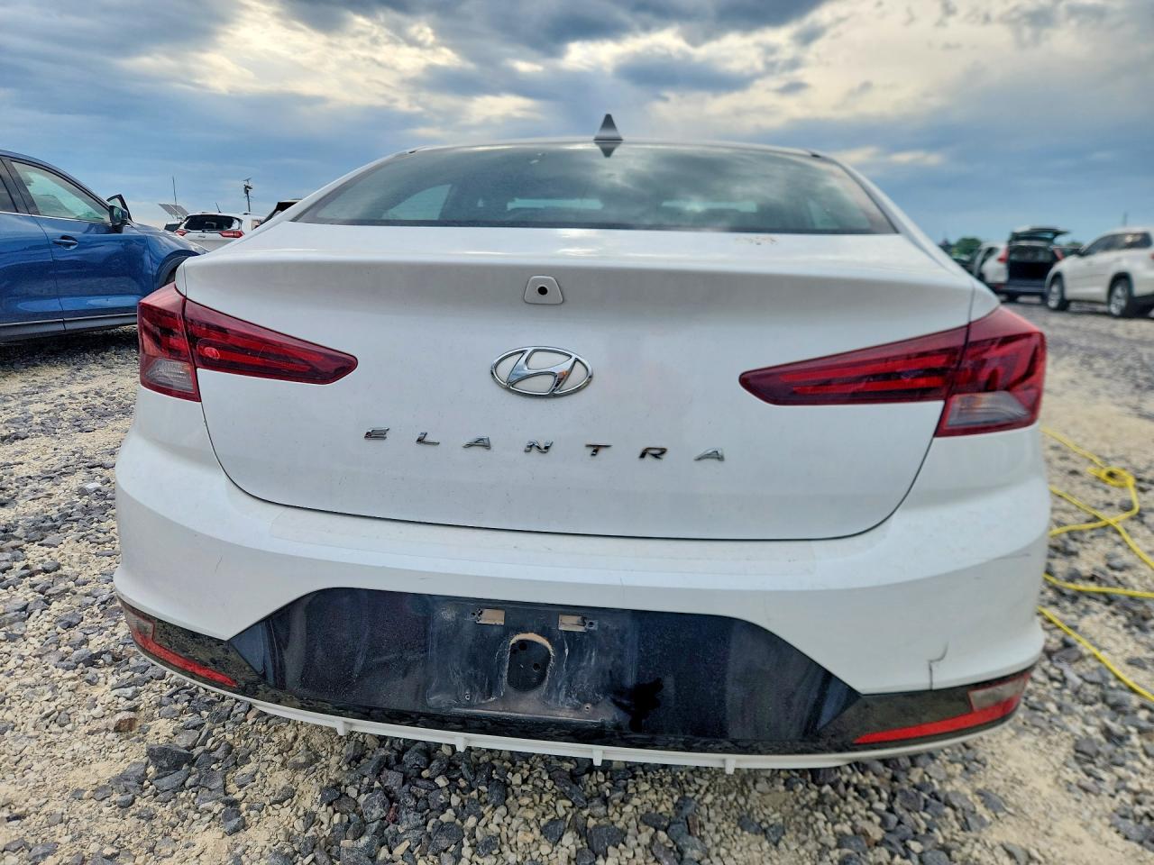 Hyundai ELANTRA Value Edition