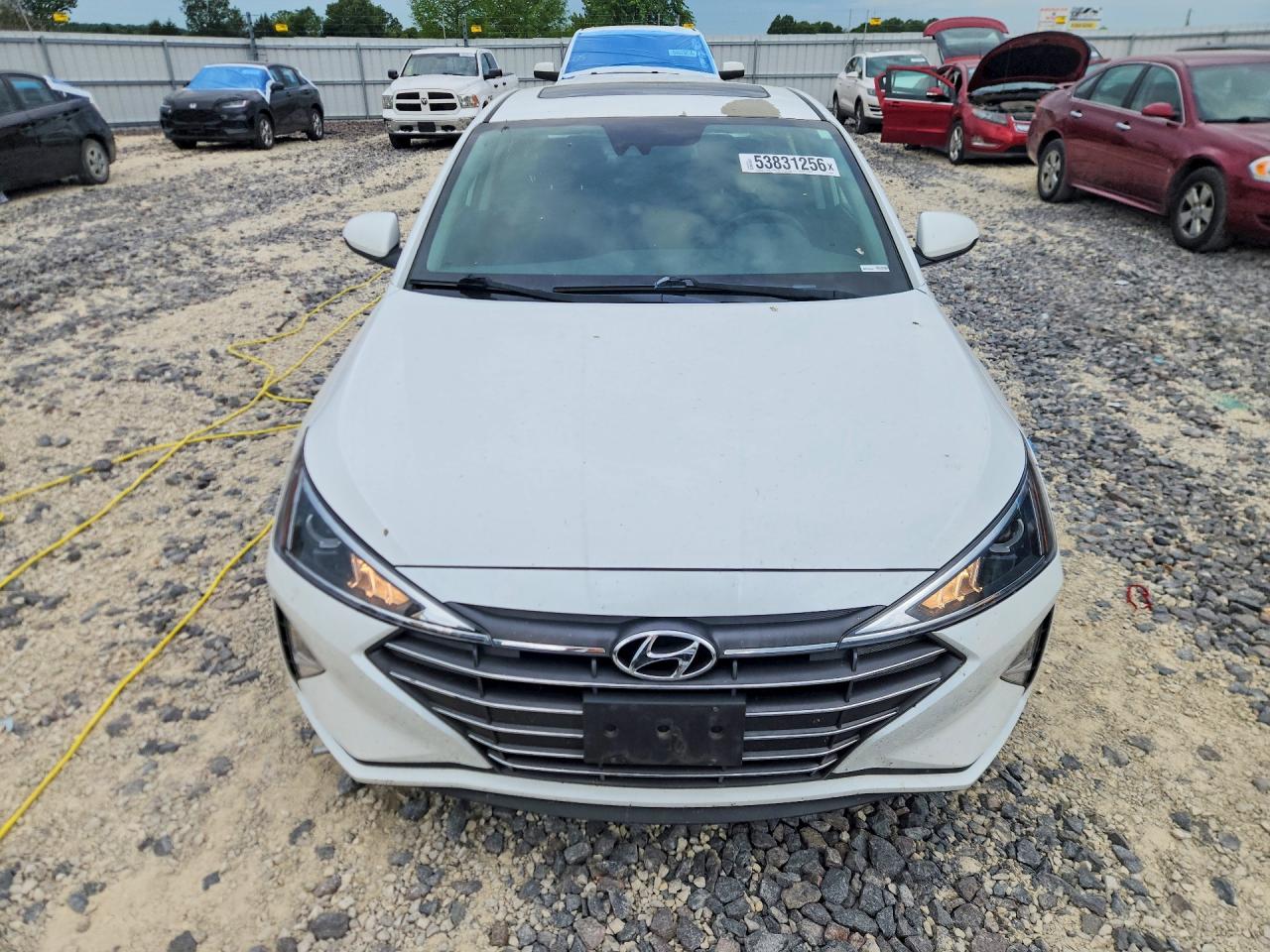 Hyundai ELANTRA Value Edition