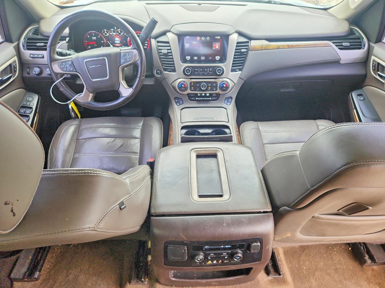 GMC Yukon Denali