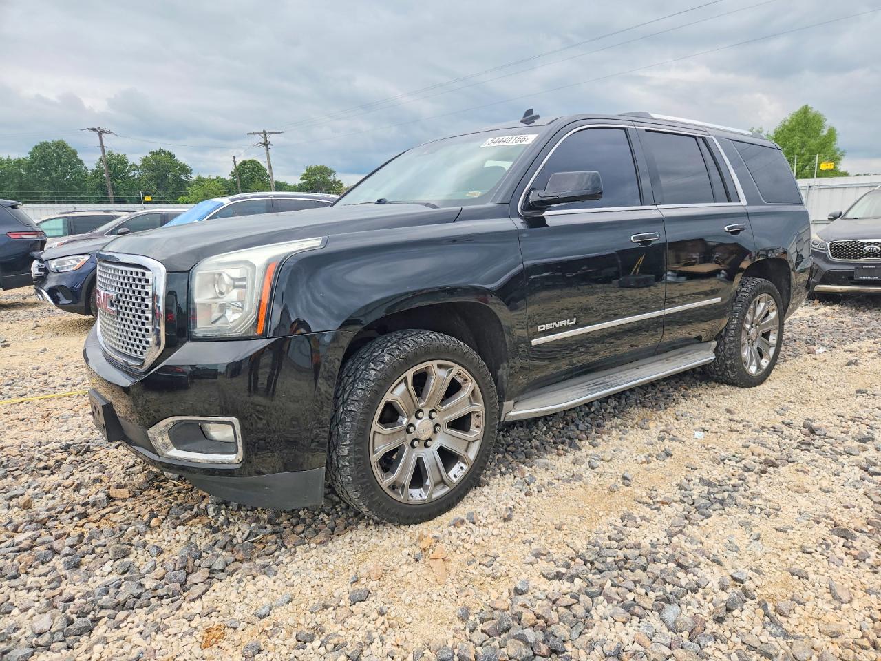 Salvage GMC Yukon Image