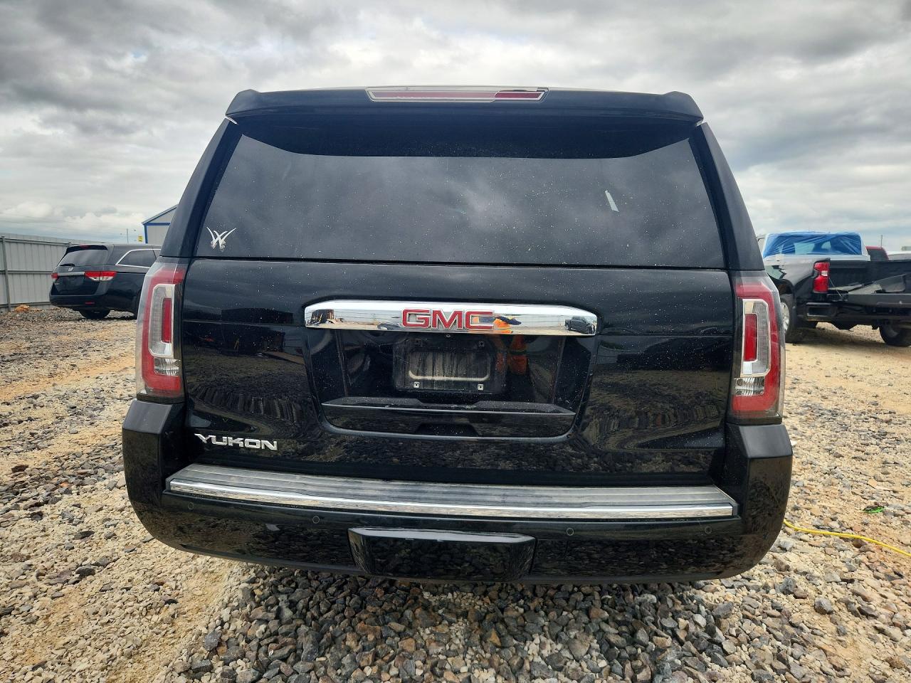 GMC Yukon Denali