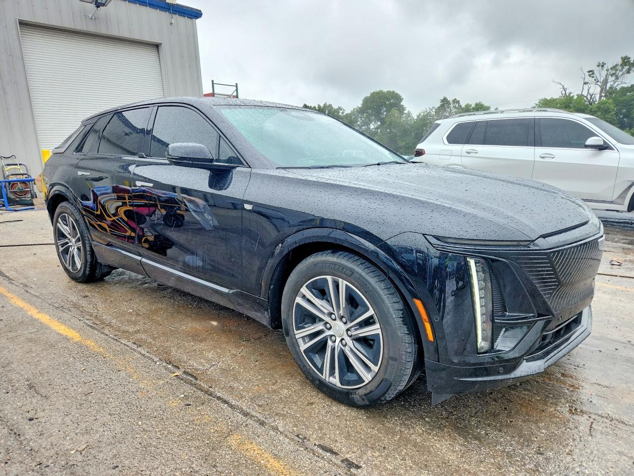 Cadillac LYRIQ Luxury
