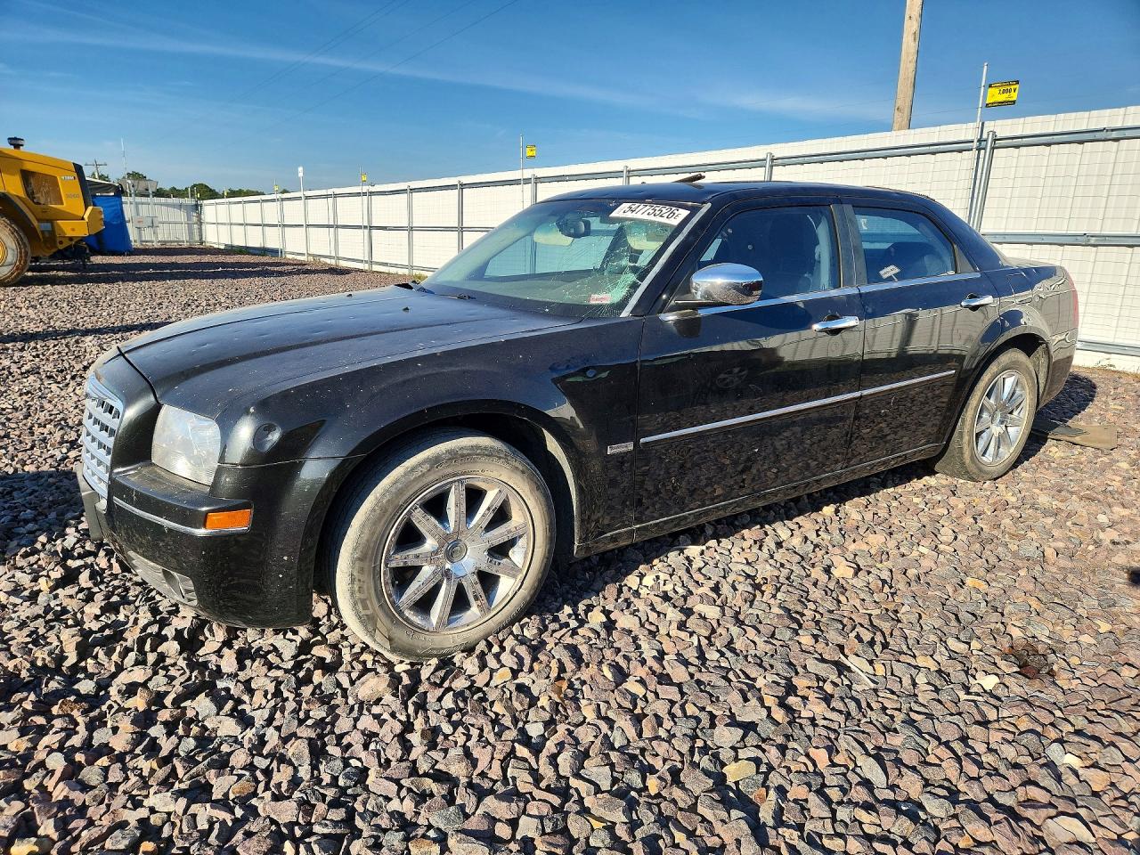 Salvage Chrysler 300 Image