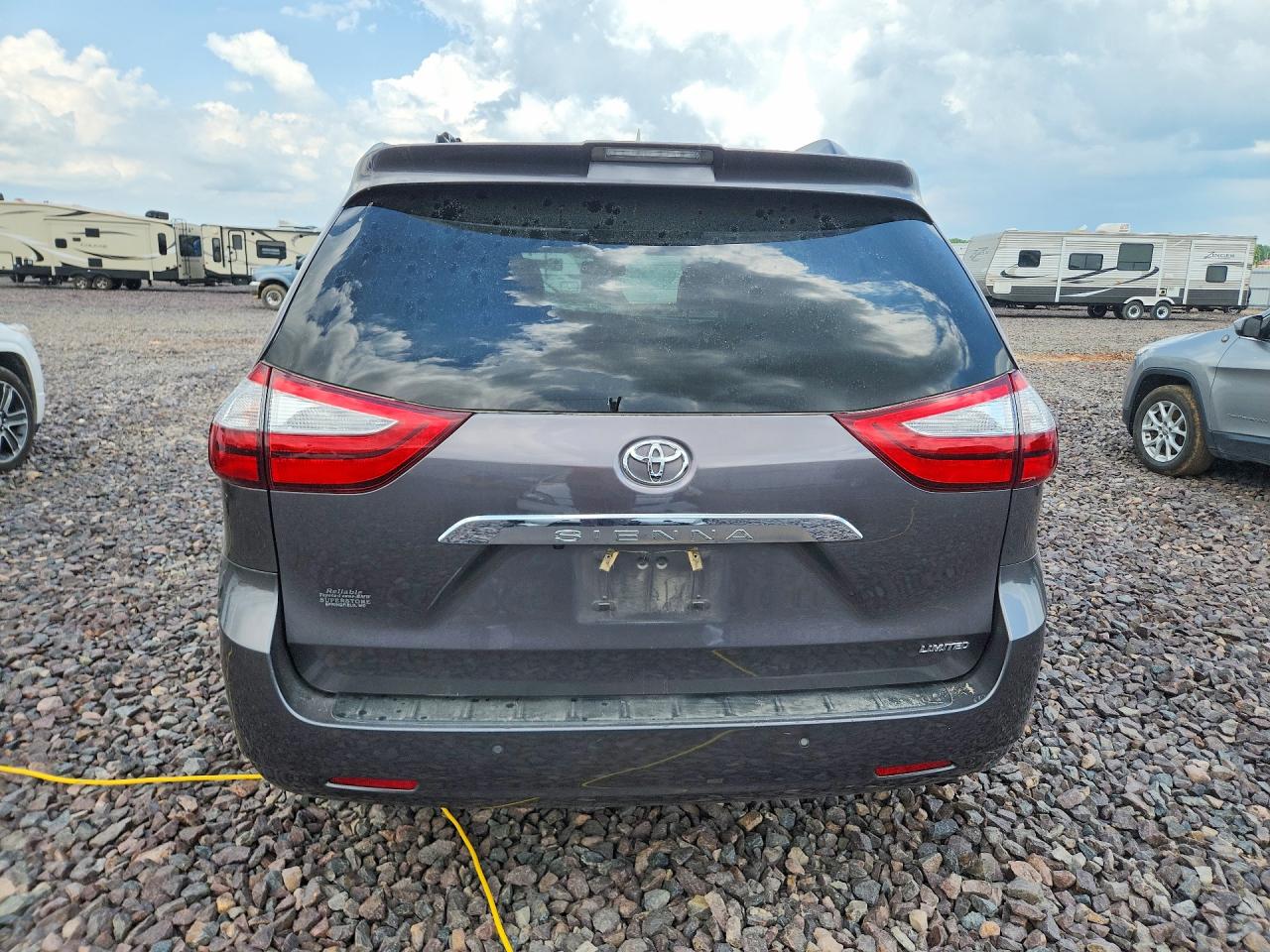 Toyota Sienna Limited 7-passenger