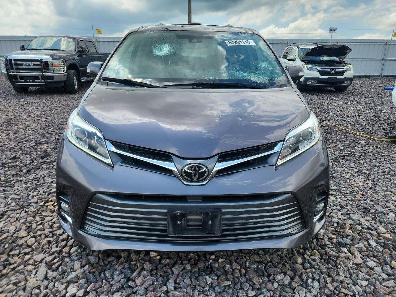Toyota Sienna Limited 7-passenger