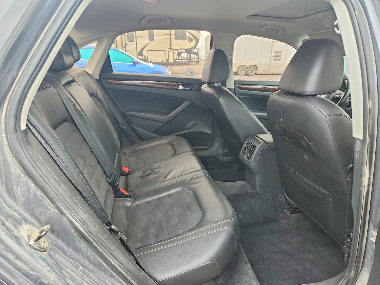 Volkswagen Passat Sel