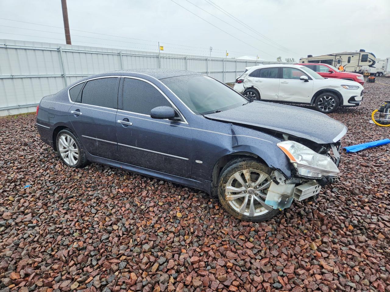 INFINITI M35 Base