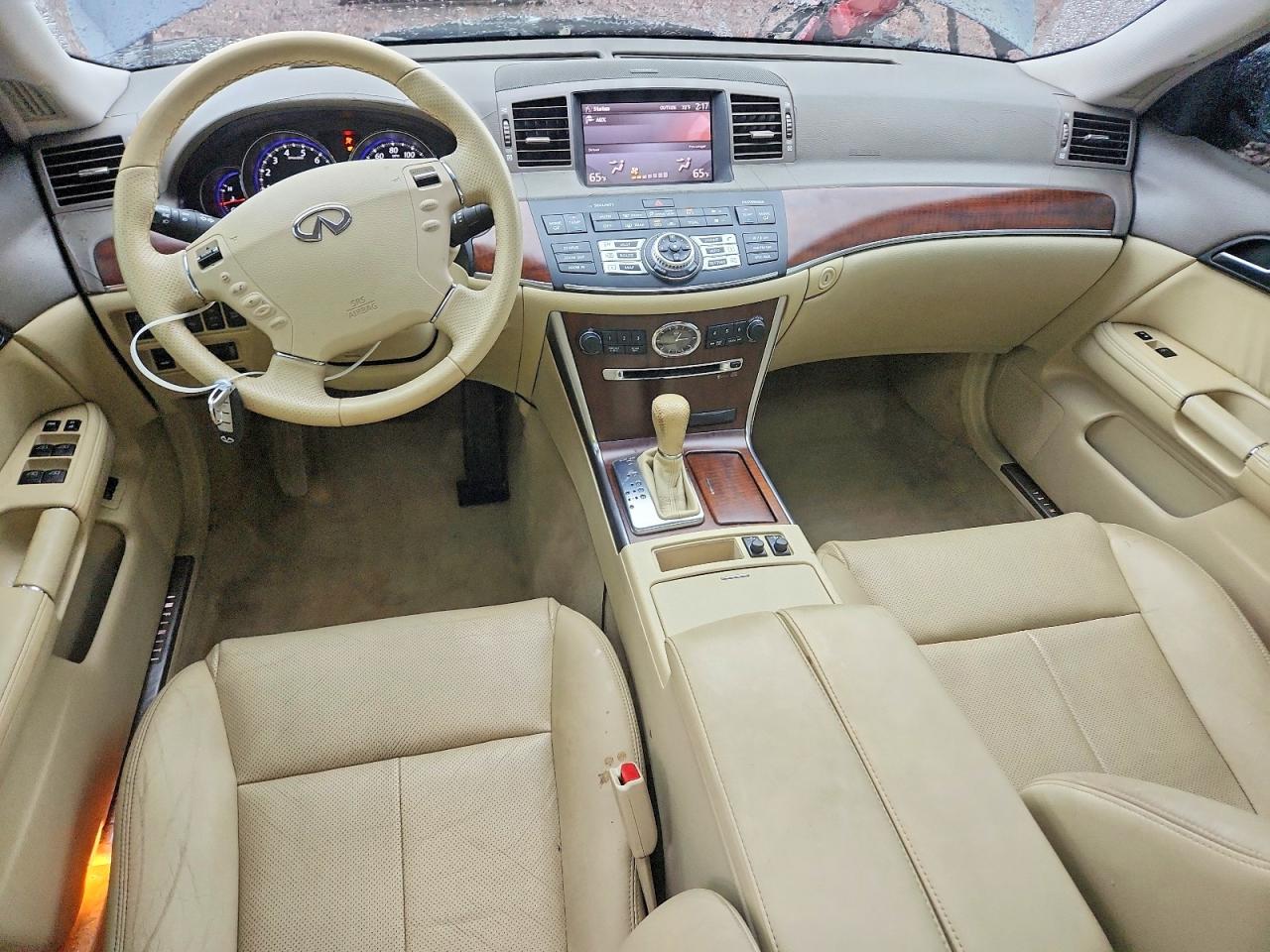 INFINITI M35 Base
