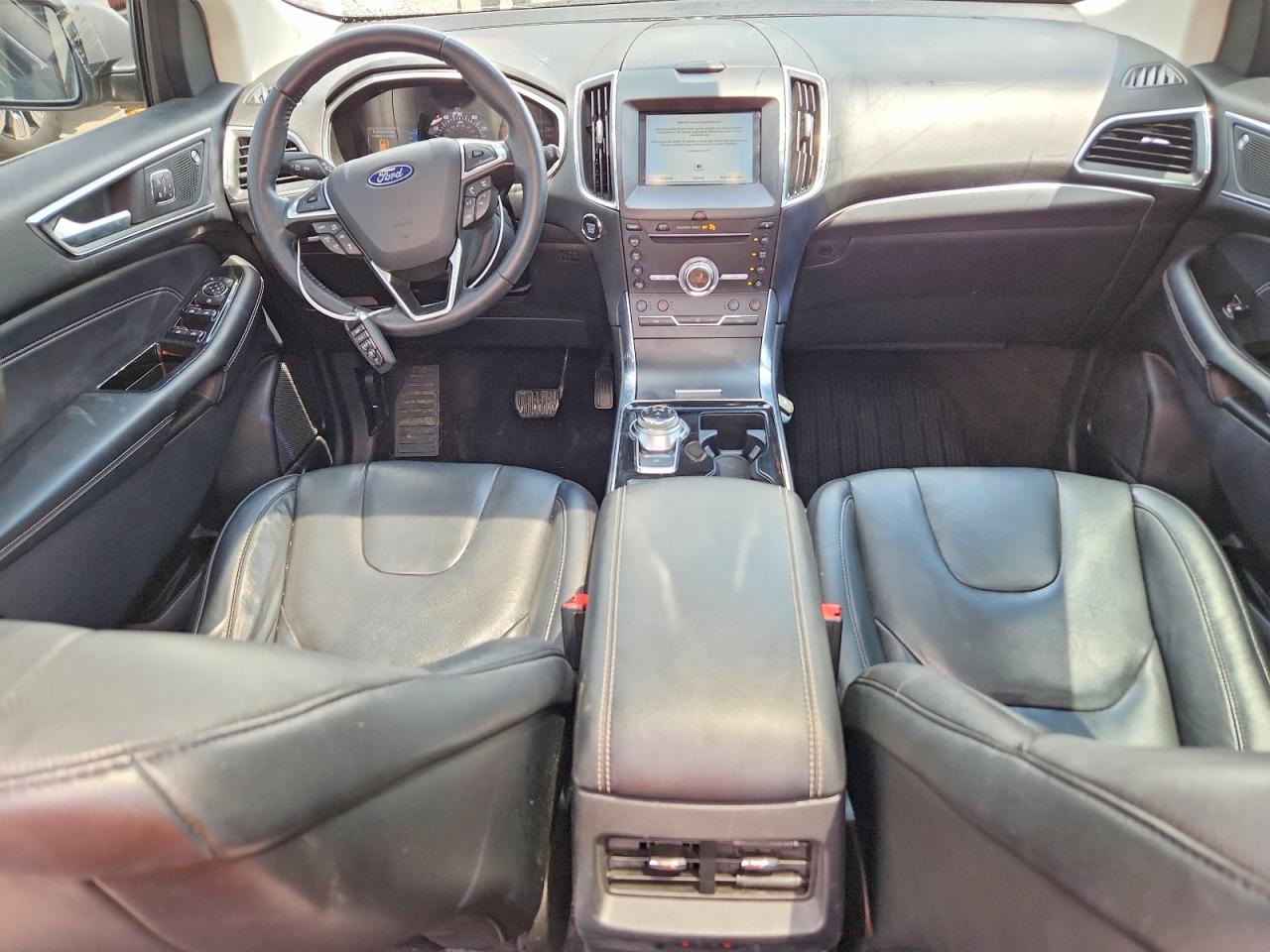 Ford Edge Titanium