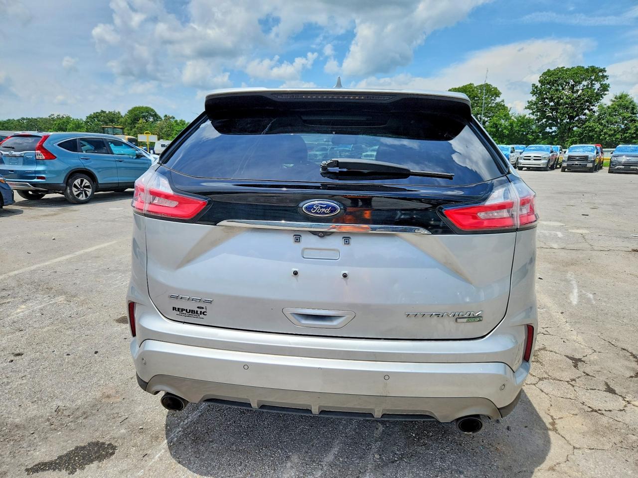 Ford Edge Titanium