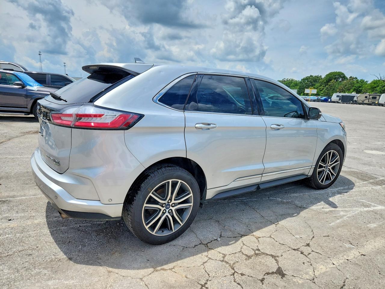 Ford Edge Titanium