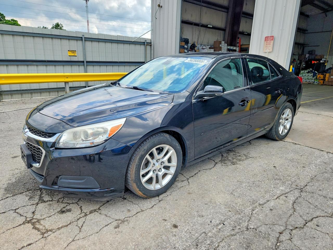 Salvage Chevrolet Malibu Image