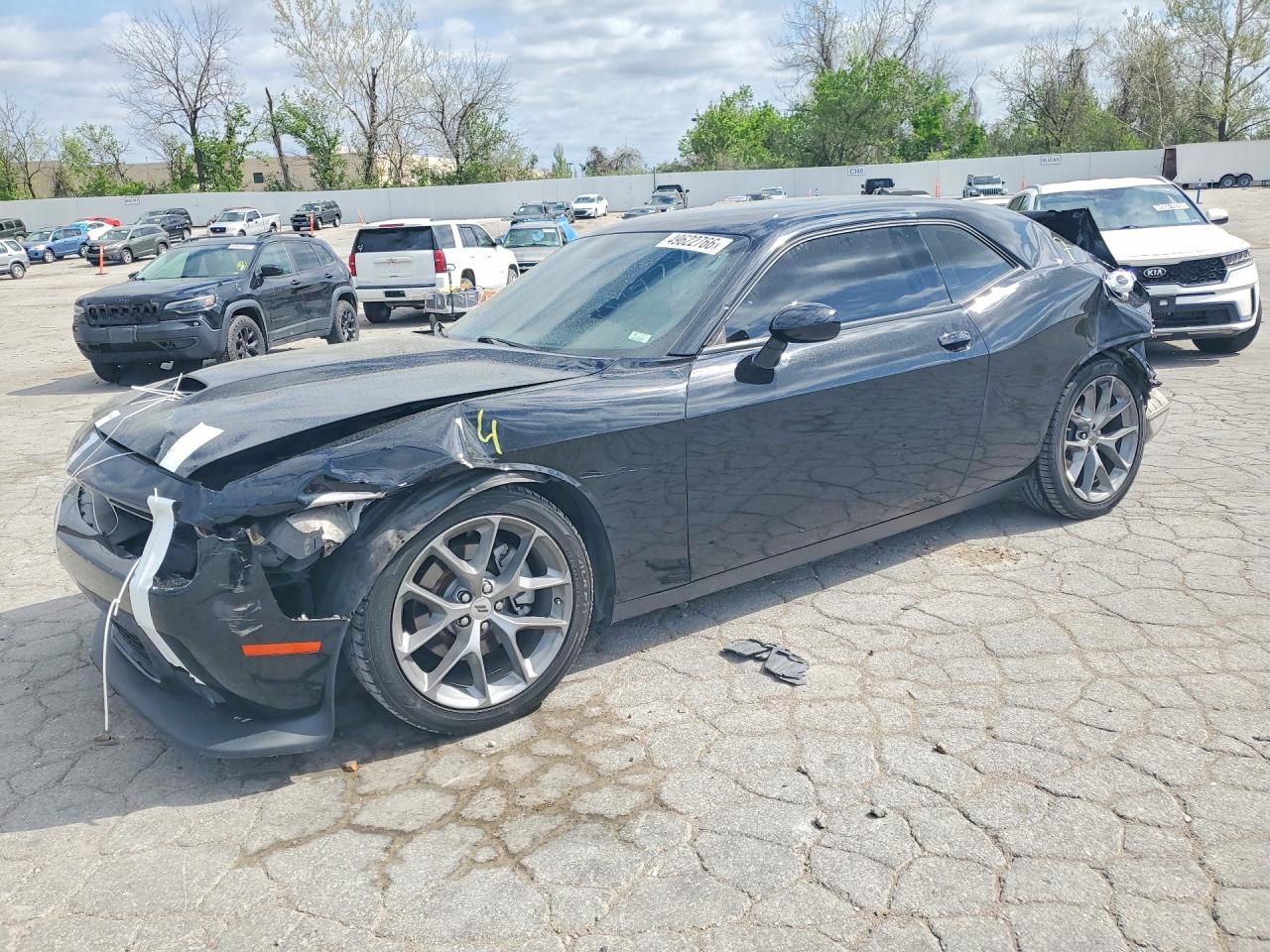 Salvage Dodge Challenger Image