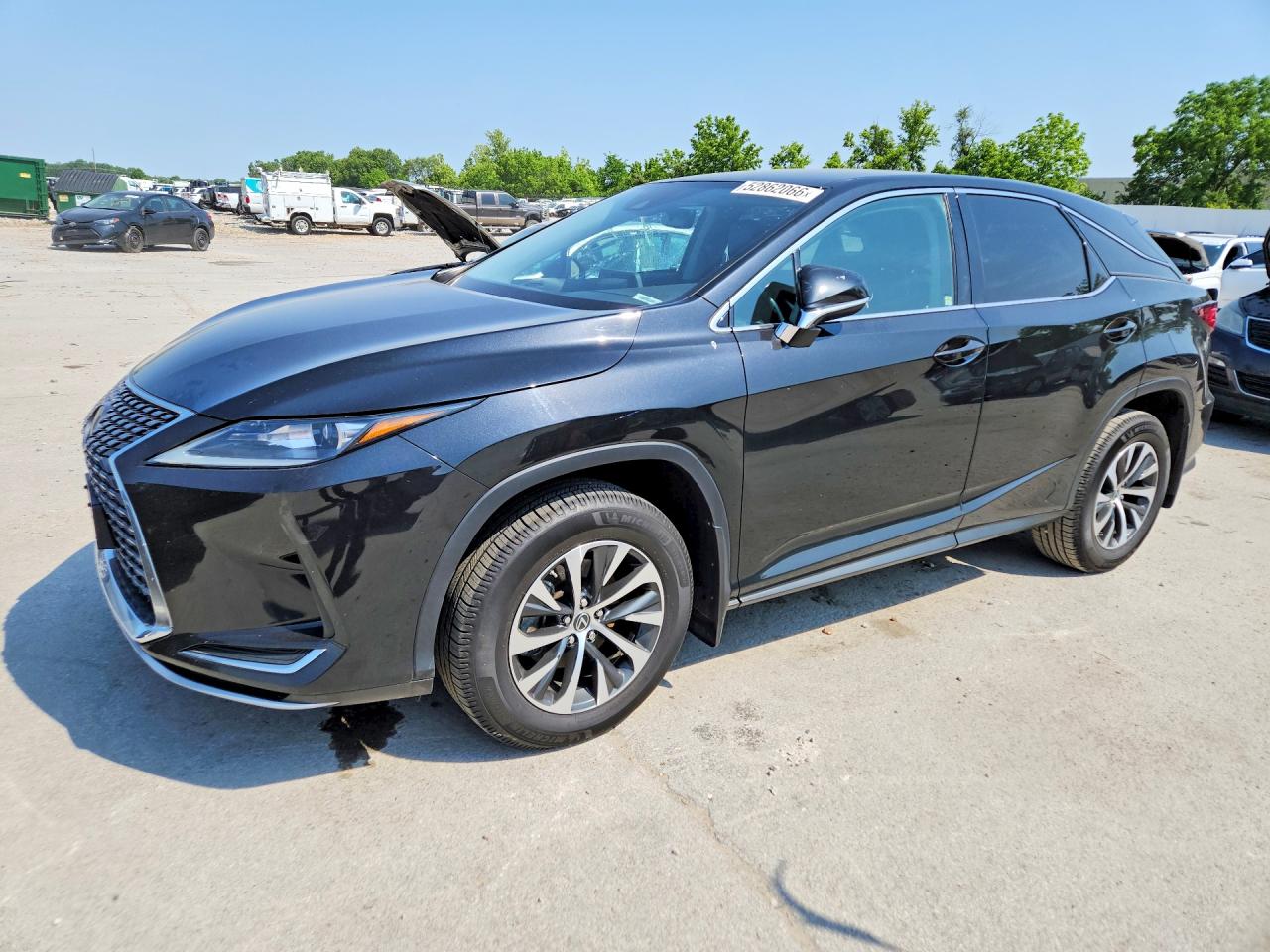 Salvage Lexus RX Image