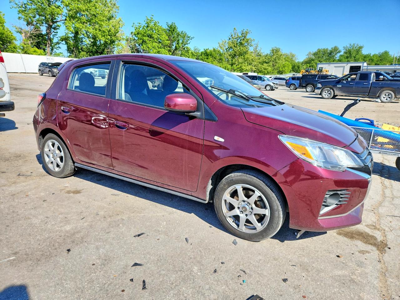 Mitsubishi Mirage Es