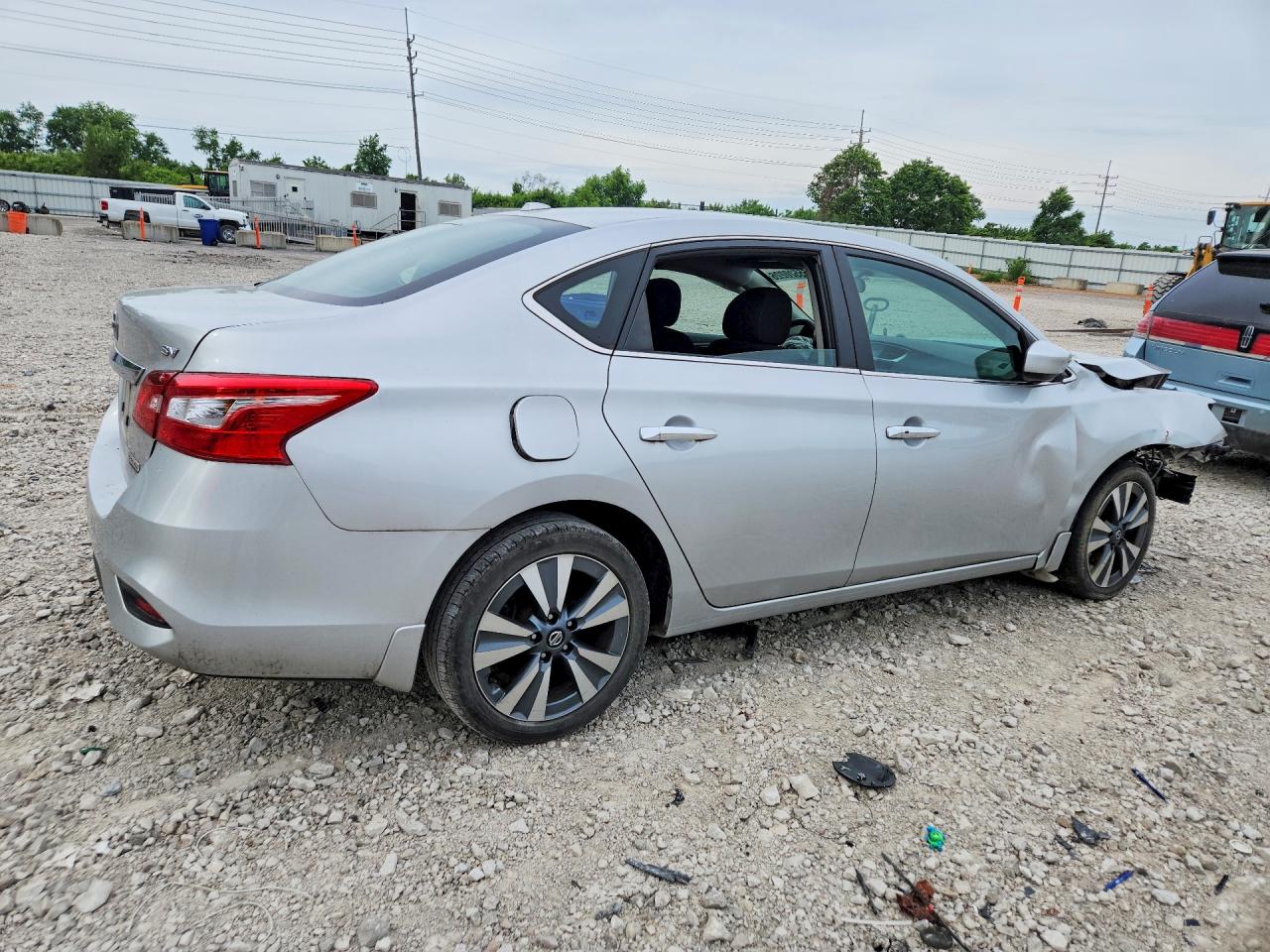 Nissan Sentra Sv
